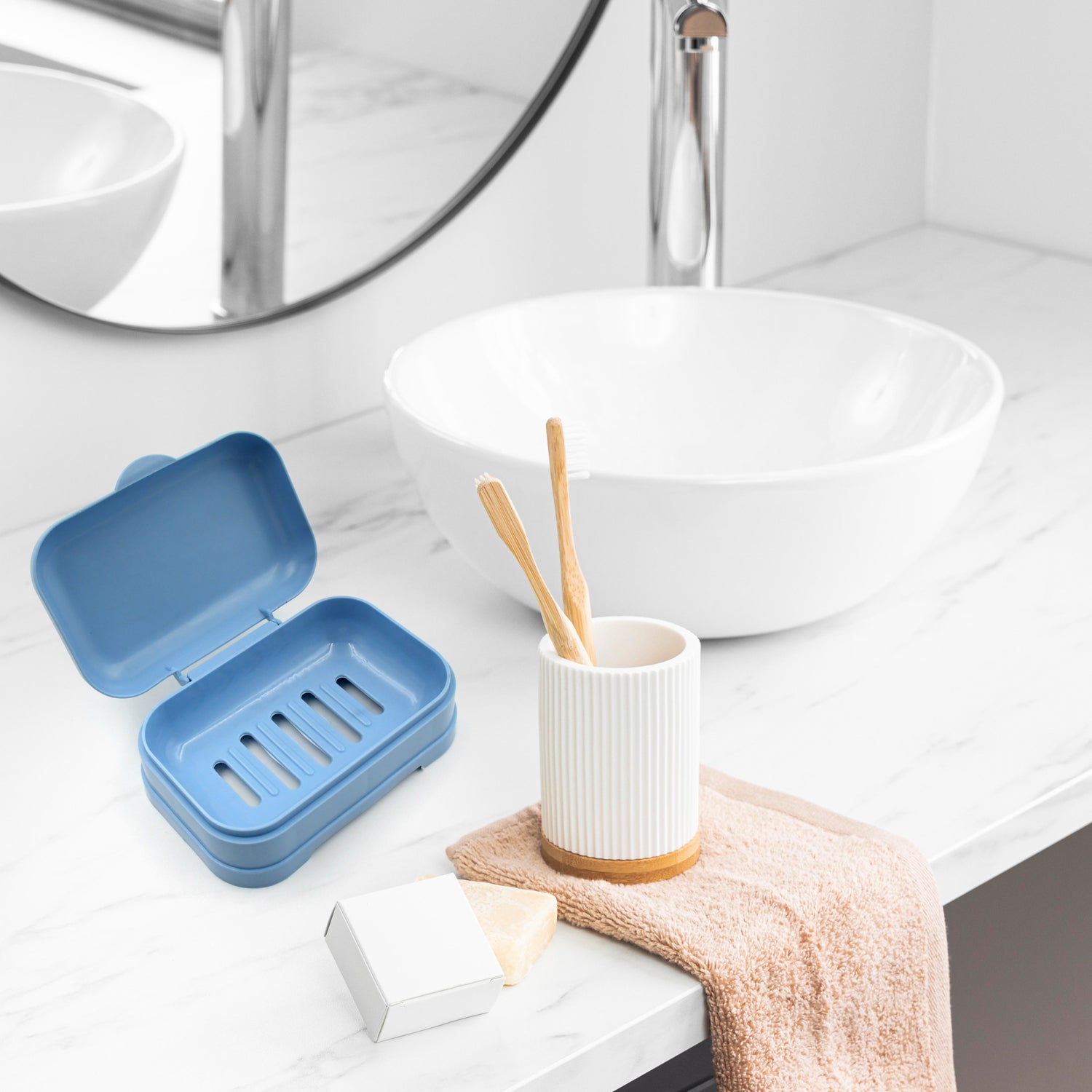 Soap Dish with Drain Soap Holder, Soap Saver Easy Cleaning, Soap Tray for Shower Bathroom Kitchen (1 Pc) Soap Dish with Drain Soap Holder, Soap Saver Easy Cleaning, Soap Tray for Shower Bathroom Kitchen (1 Pc)